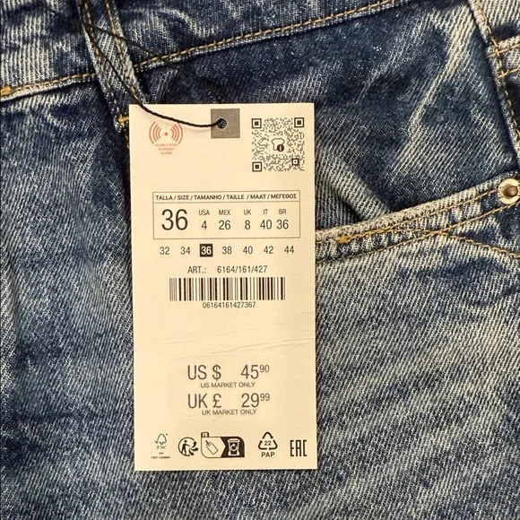 NWT Zara Women's Relaxed Fit Jeans - Picture 3 of 4